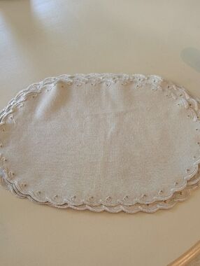 Oval Linen Placemats Set Of 8